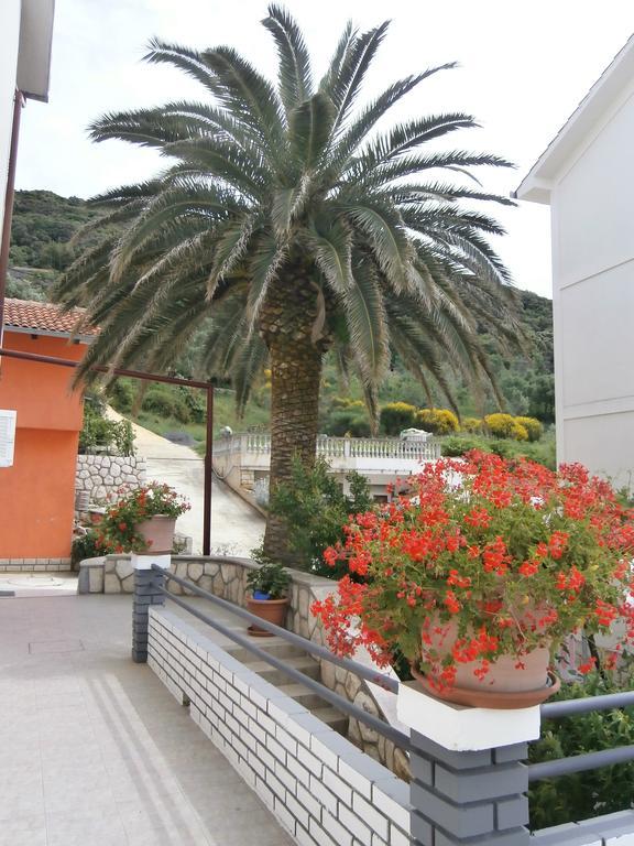 Guest House Galeb Supetarska Draga Exteriör bild